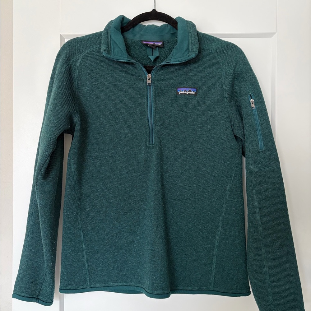 Patagonia Women's Green Sweater